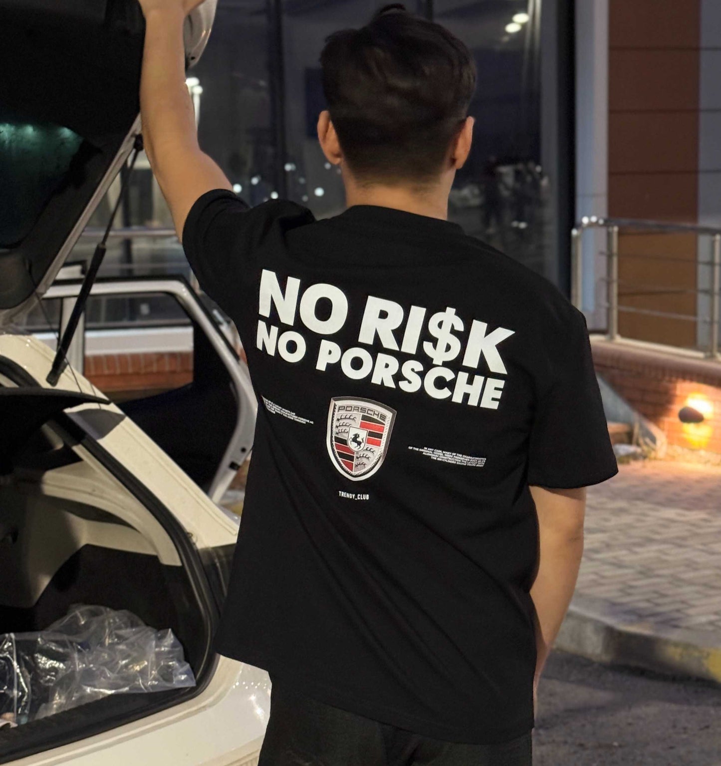 No Risk No Porsche Oversized t-shirt